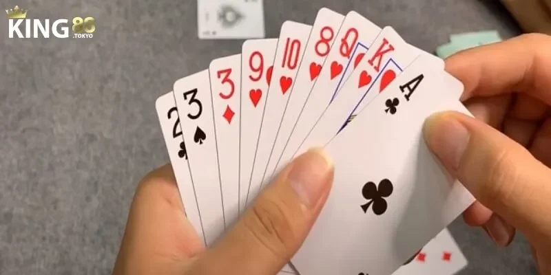 Tổng quan game bài phỏm